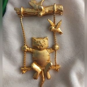 Vintage JJ Jonette Swinging Cat and Bird Brooch Anthropomorphic